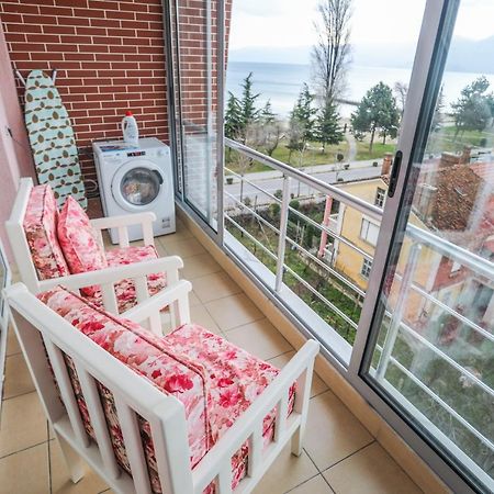 Luxurious Apartment Lake View Pogradec Luaran gambar